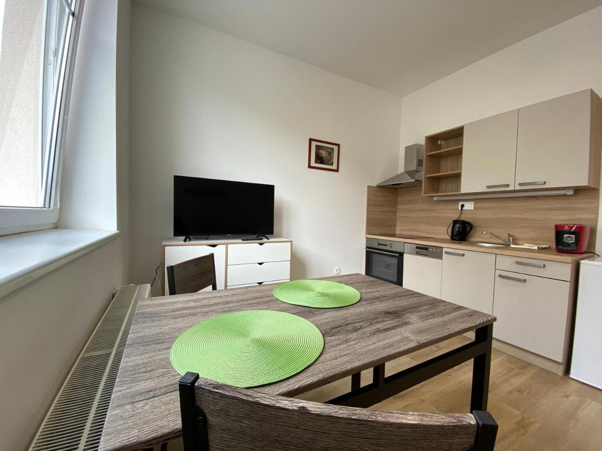 No. 34 Apartment Hradec Kralove Exterior photo