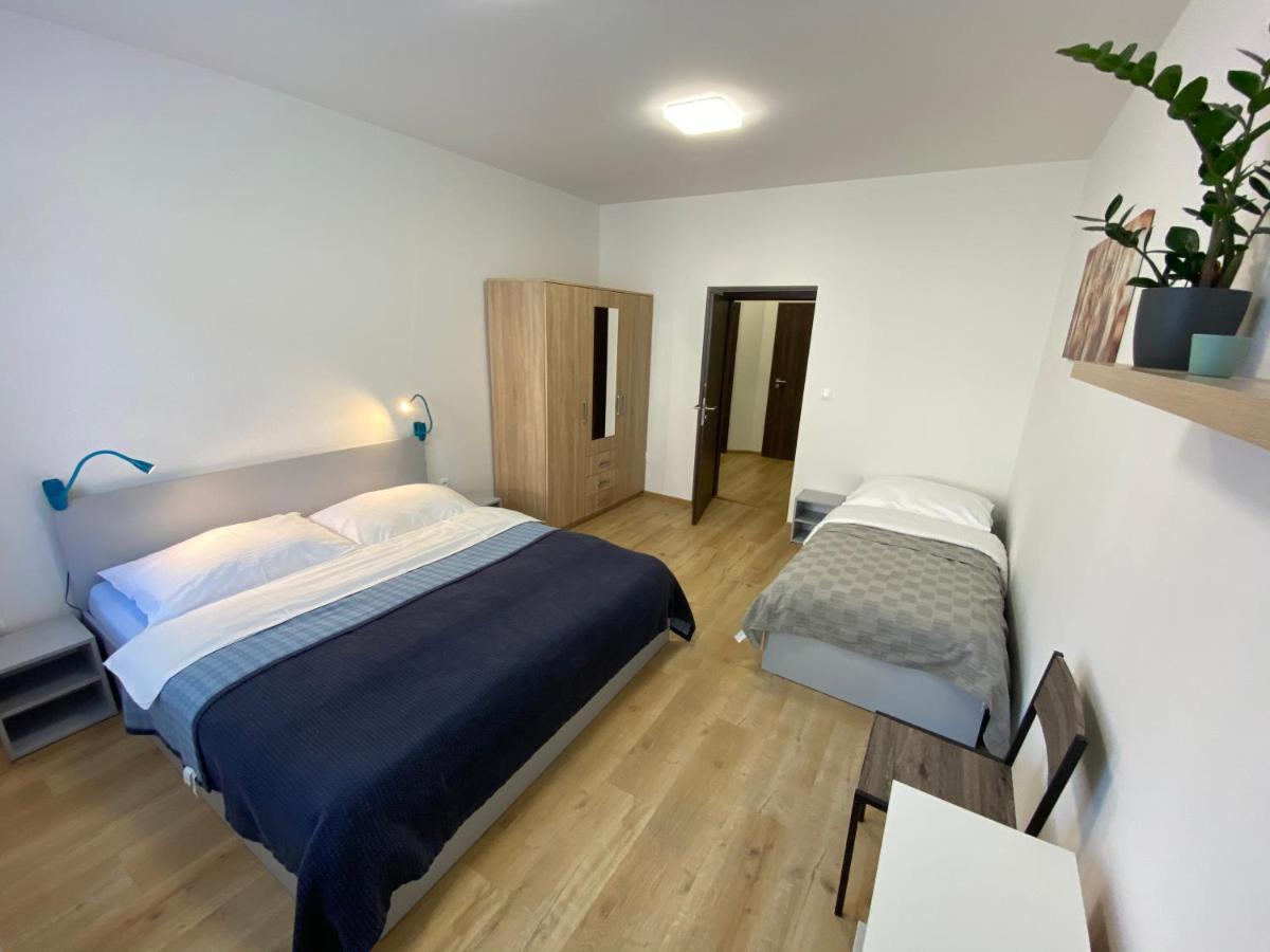 No. 34 Apartment Hradec Kralove Exterior photo